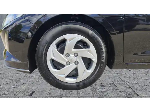 HYUNDAI I20 (8/14)