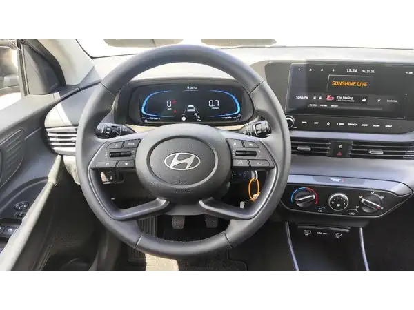 HYUNDAI I20 (10/14)