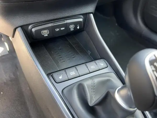 HYUNDAI I20 (13/15)