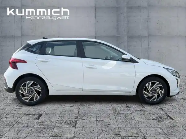 HYUNDAI I20 (3/15)