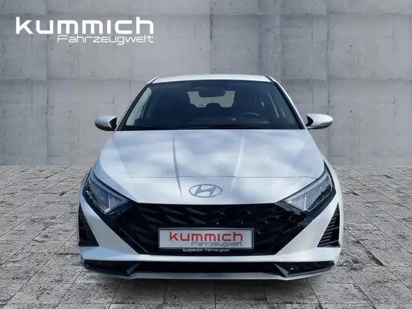 HYUNDAI I20 (2/15)