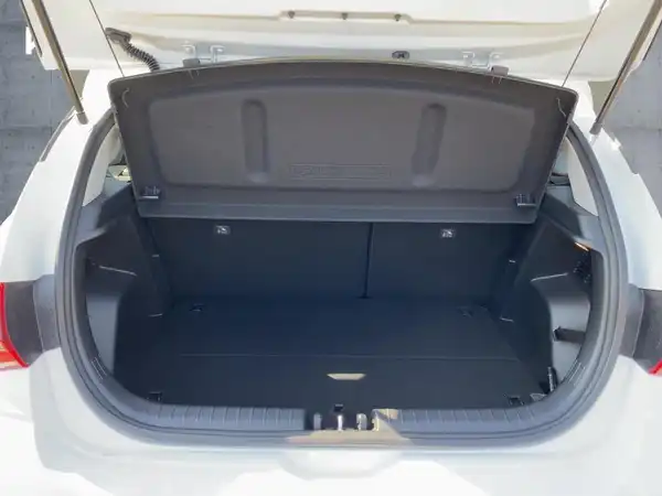 HYUNDAI I20 (13/15)