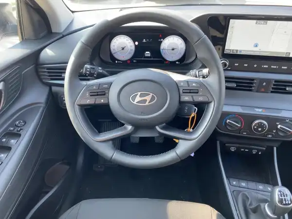 HYUNDAI I20 (9/15)