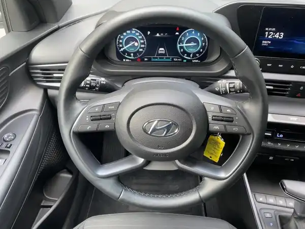 HYUNDAI I20 (9/15)