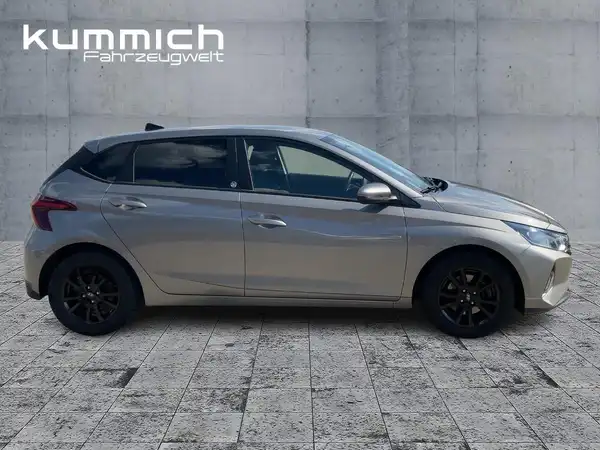 HYUNDAI I20 (3/15)