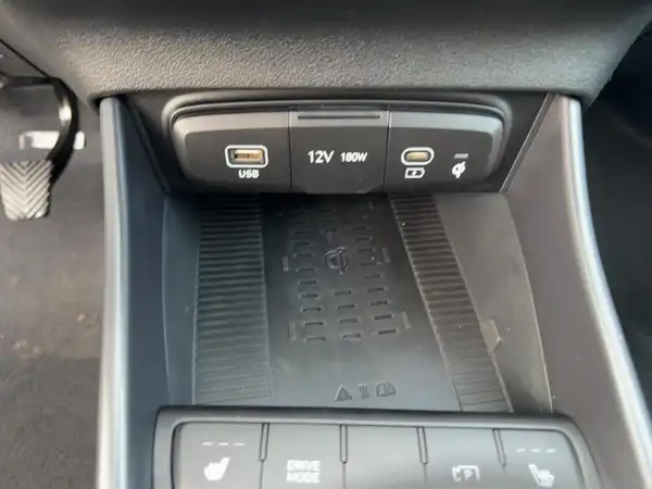 HYUNDAI I20 (14/15)