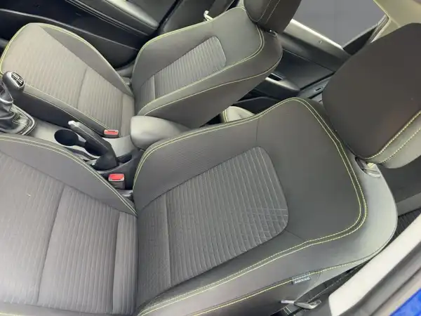 HYUNDAI I20 (11/14)