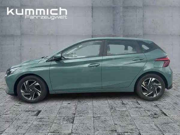 HYUNDAI I20 (6/15)