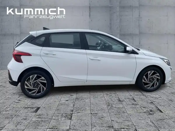 HYUNDAI I20 (3/15)