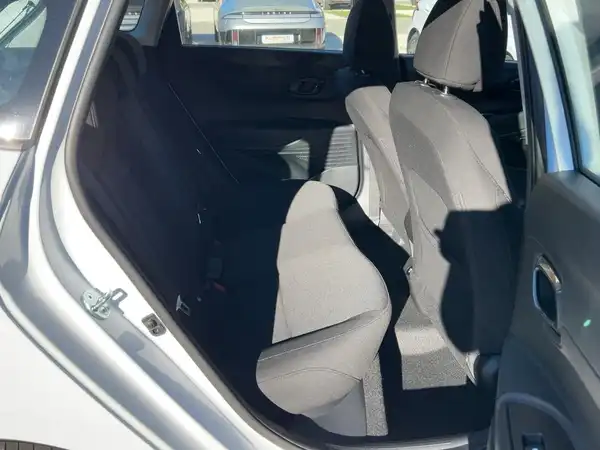 HYUNDAI I20 (12/15)