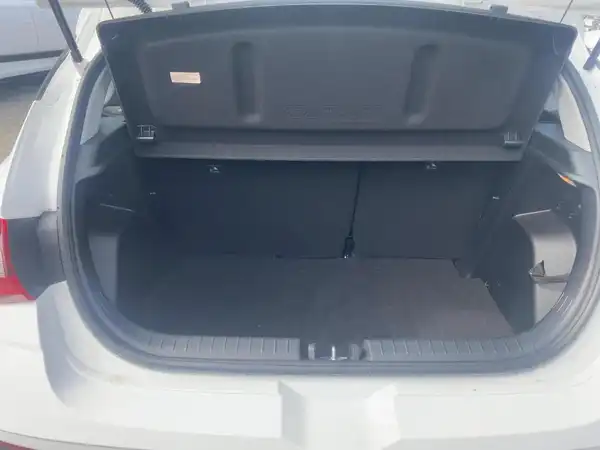HYUNDAI I20 (13/15)