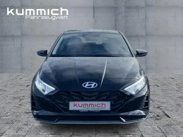 HYUNDAI I20 (2/15)