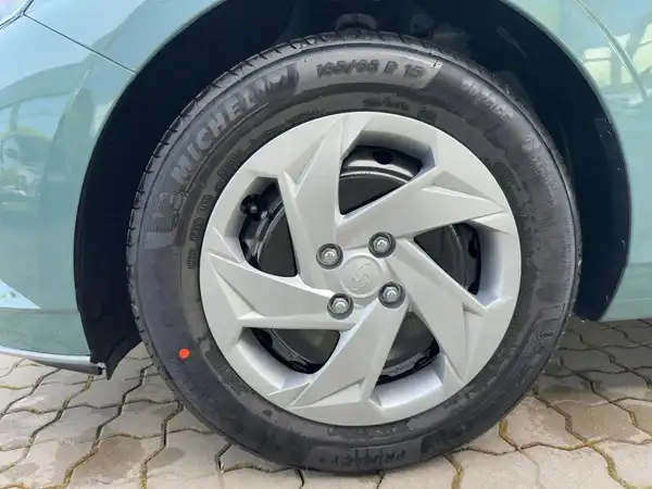 HYUNDAI I20 (7/14)