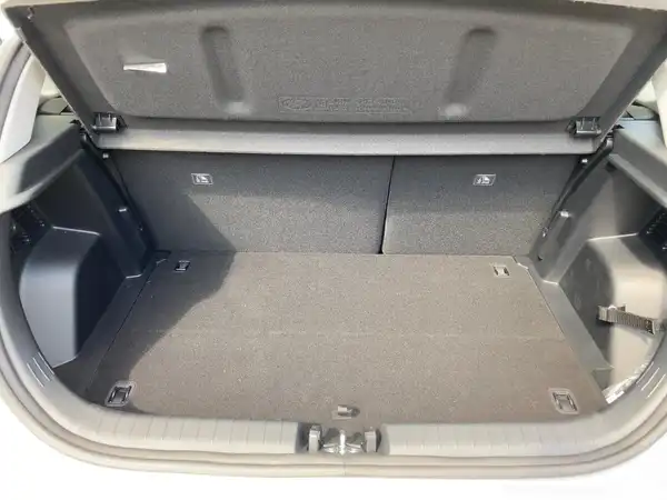 HYUNDAI I20 (13/15)
