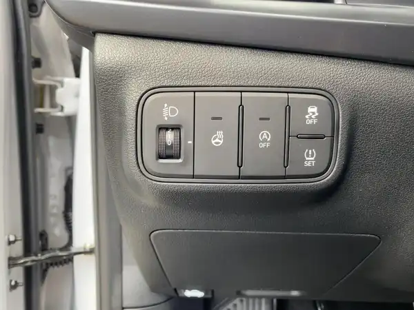 HYUNDAI I20 (14/15)