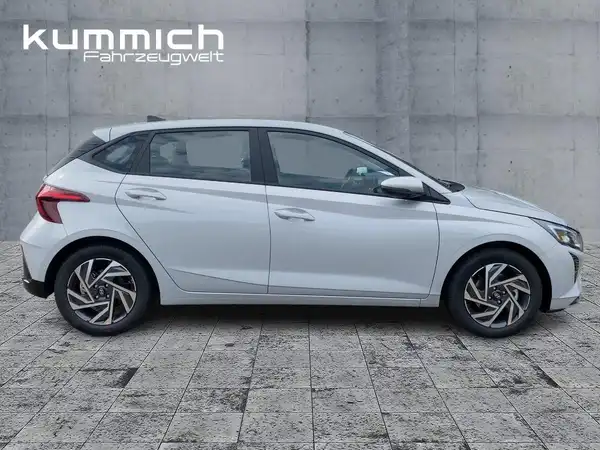 HYUNDAI I20 (3/15)
