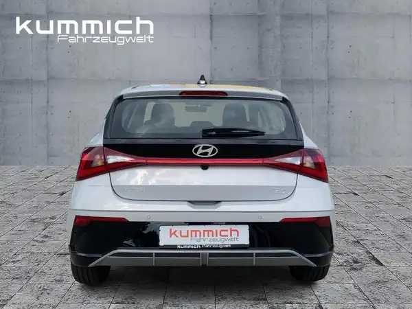 HYUNDAI I20 (5/15)