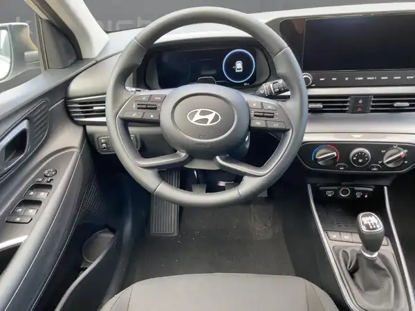 HYUNDAI I20 (9/15)