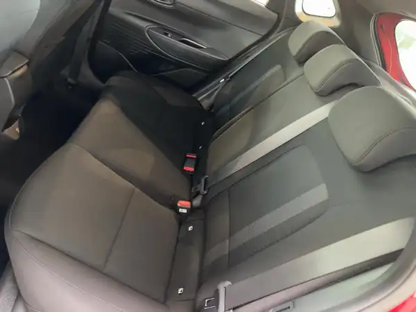 HYUNDAI I20 (12/14)