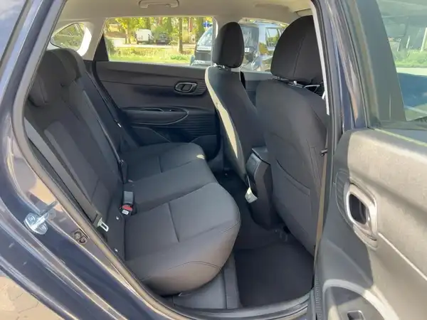 HYUNDAI I20 (12/15)