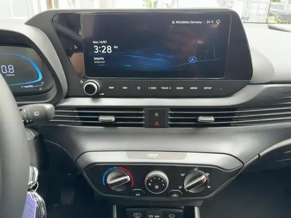 HYUNDAI I20 (10/14)