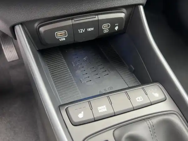 HYUNDAI I20 (14/15)