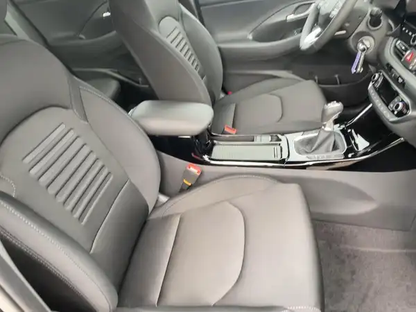 HYUNDAI I30 ADVANTAGE (11/14)