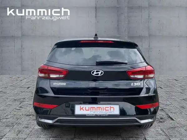 HYUNDAI I30 ADVANTAGE (5/14)