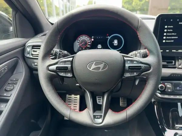 HYUNDAI I30 N LINE (9/15)