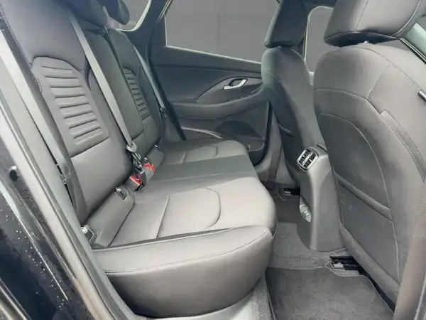 HYUNDAI I30 (12/15)