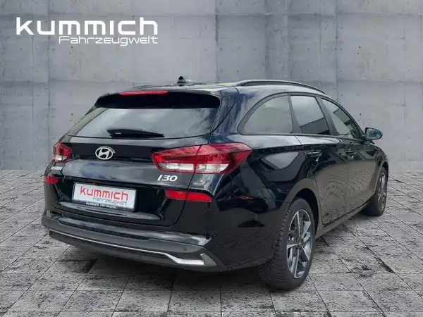 HYUNDAI I30 (4/15)
