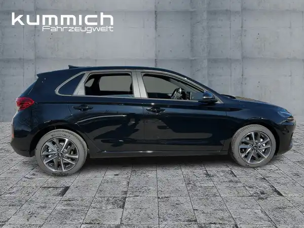 HYUNDAI I30 ADVANTAGE (3/14)