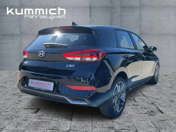 HYUNDAI I30 ADVANTAGE (4/15)
