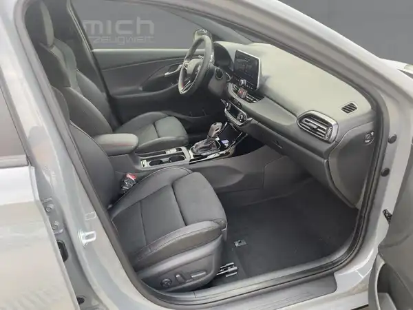 HYUNDAI I30 (11/15)