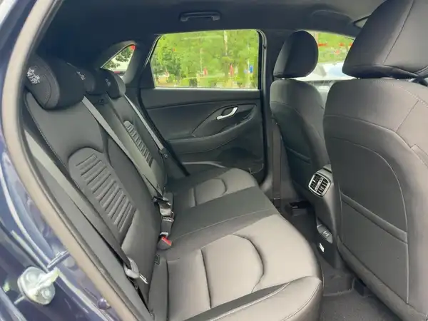 HYUNDAI I30 (12/14)