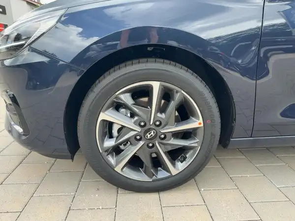HYUNDAI I30 (7/14)