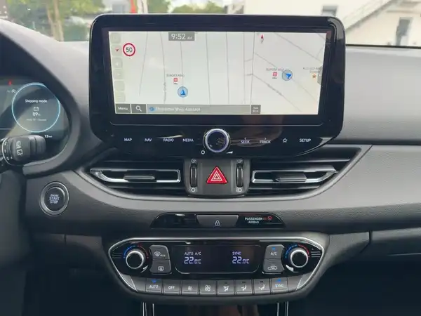 HYUNDAI I30 (10/14)