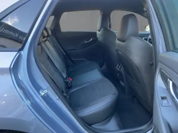 HYUNDAI I30 N LINE (12/15)
