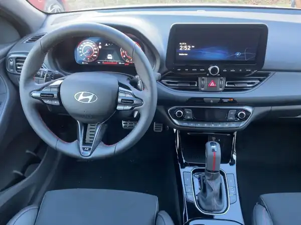 HYUNDAI I30 N LINE (8/15)