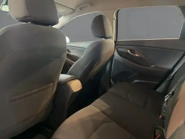 HYUNDAI I30 (12/15)