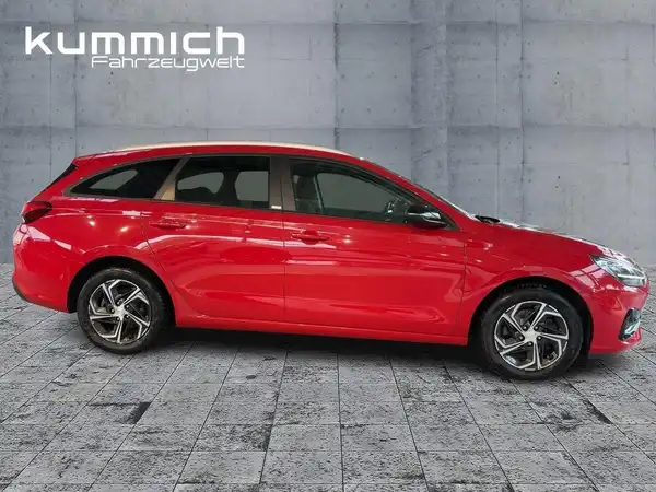 HYUNDAI I30 (3/15)