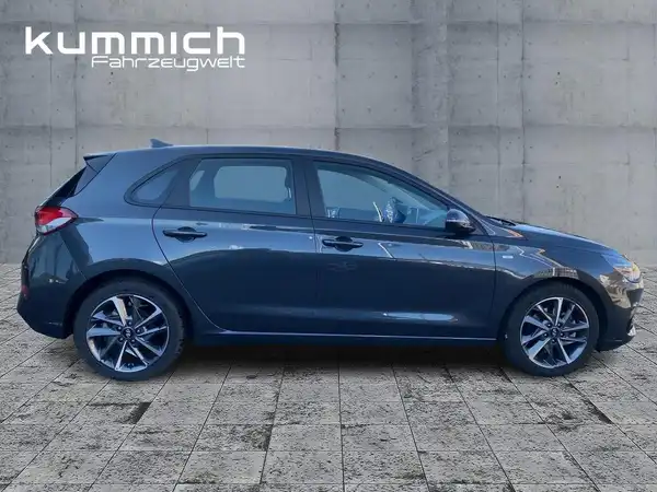 HYUNDAI I30 (3/15)