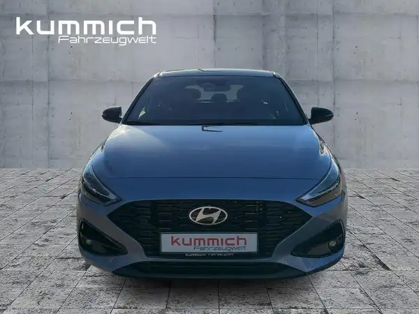 HYUNDAI I30 ADVANTAGE (2/14)