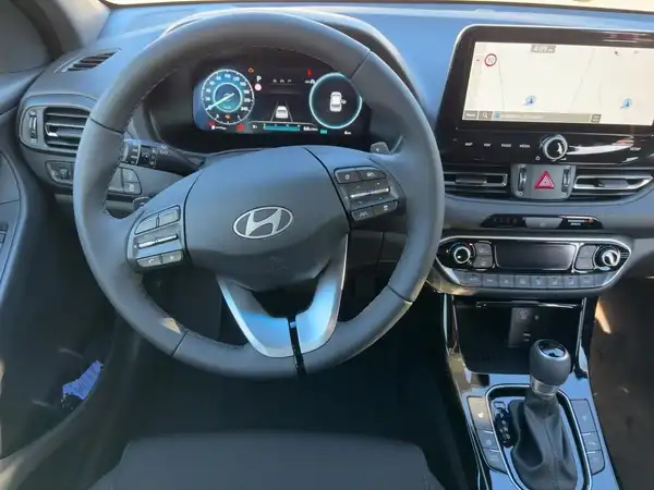 HYUNDAI I30 ADVANTAGE (9/14)