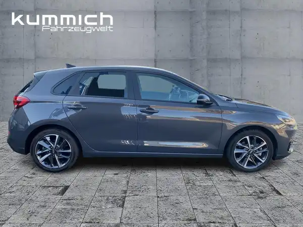 HYUNDAI I30 ADVANTAGE (3/14)
