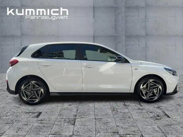 HYUNDAI I30 (3/15)