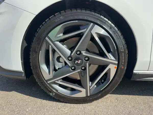 HYUNDAI I30 (7/15)