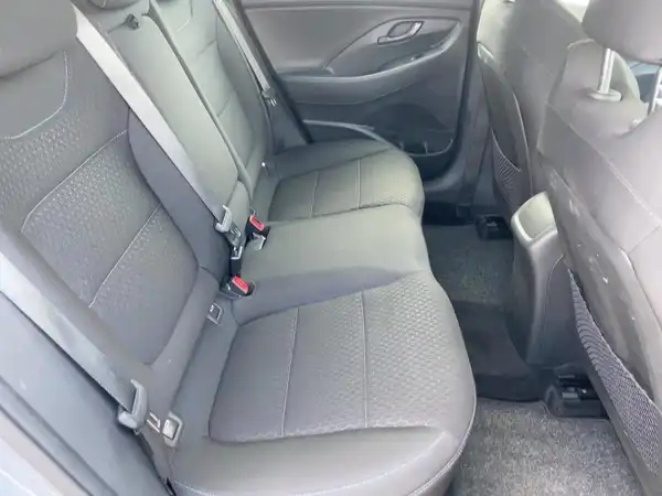 HYUNDAI I30 (12/15)