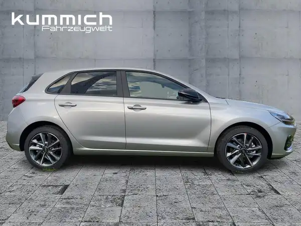 HYUNDAI I30 ADVANTAGE (3/15)