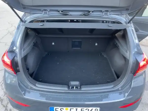 HYUNDAI I30 ADVANTAGE (13/14)